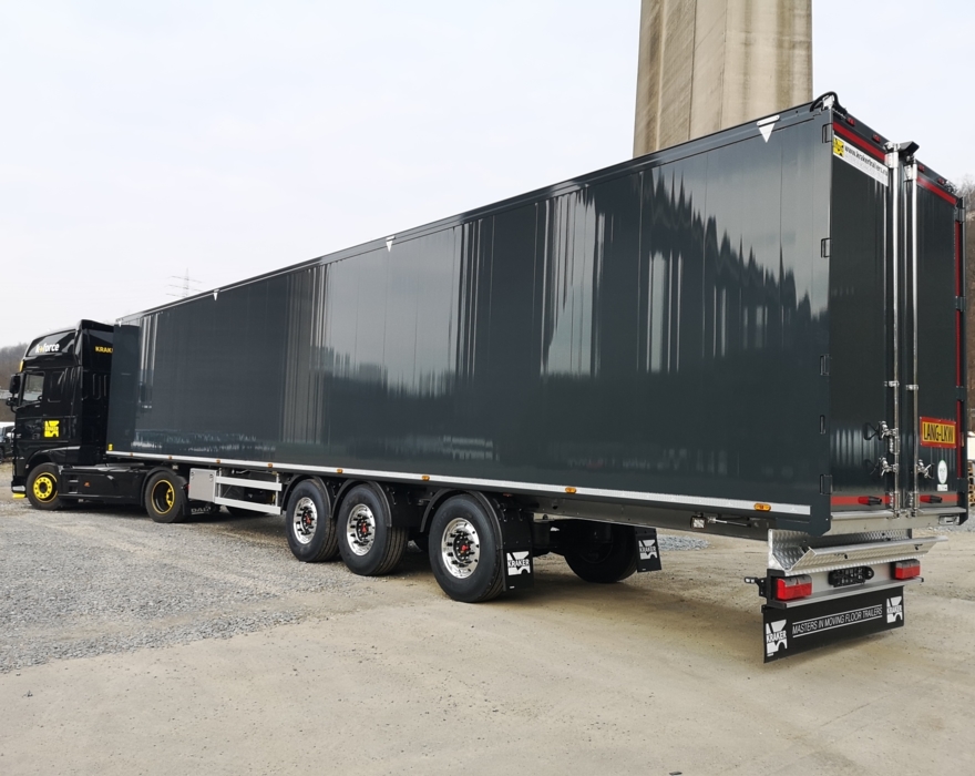 Moving floor trailer of 15.4 m for the German market