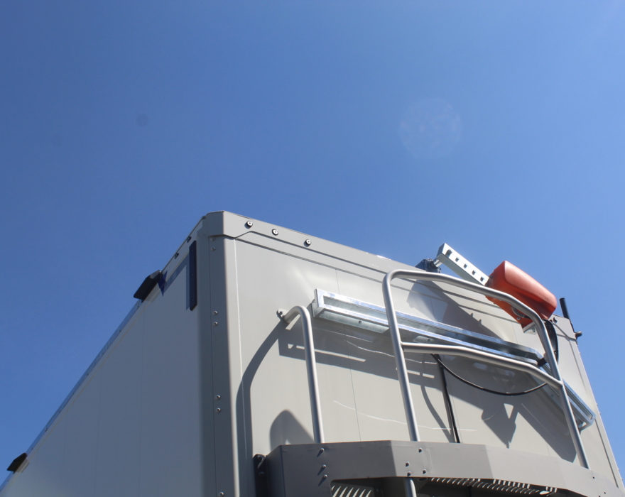 Setanta supplies a special version of the automatic roller tarpaulin for the UK market